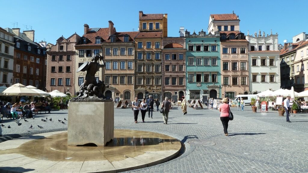 Hvad skal man se i Warszawa – En guide til de bedste oplevelser